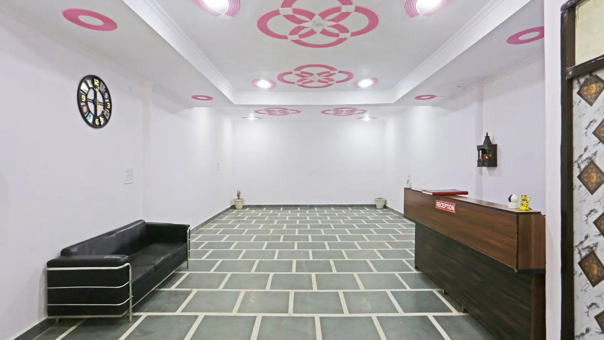 Twamev Residency Hotel Delhi  Delhi (National Capital Territory of India)