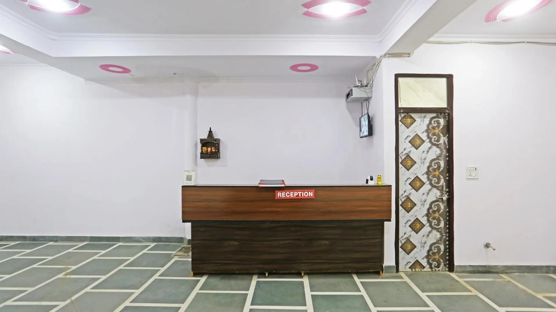 Twamev Residency Hotel Delhi