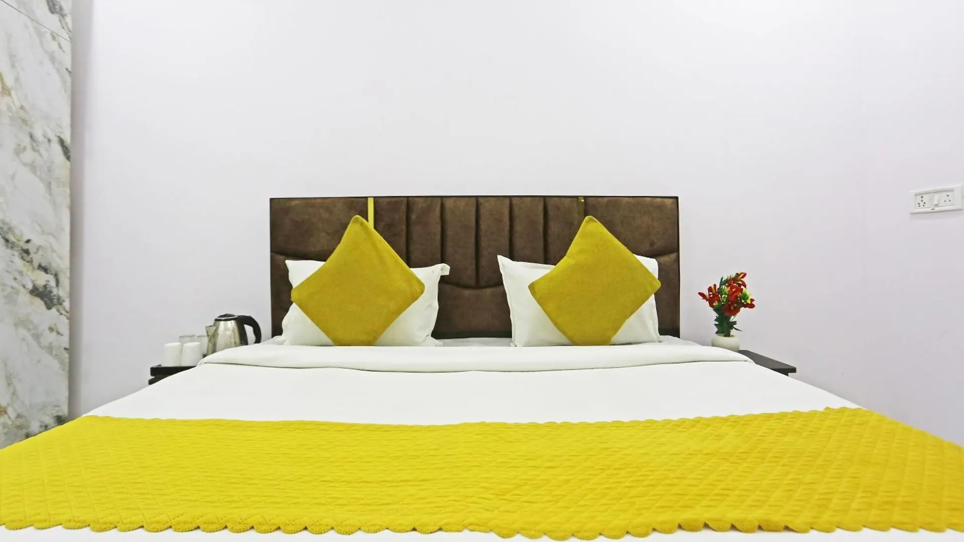 Twamev Residency Hotel Delhi