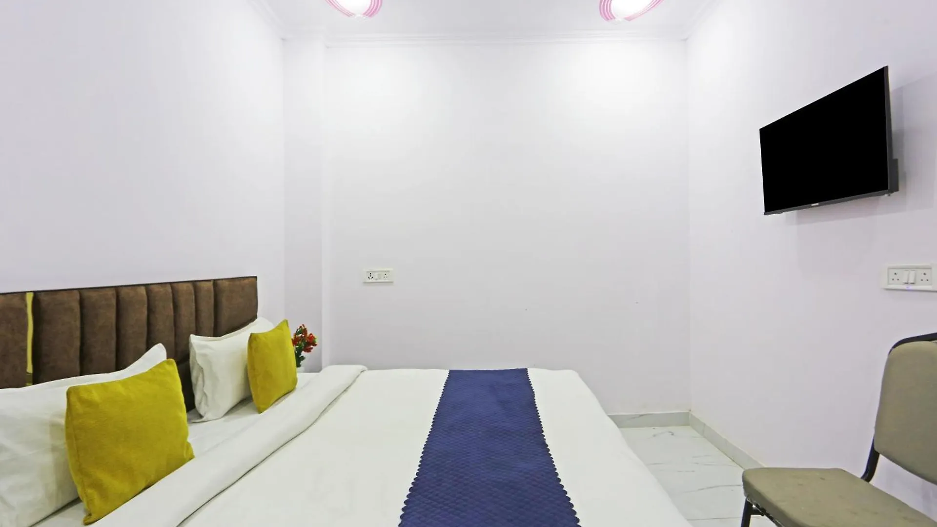***  Twamev Residency Hotel Delhi  India