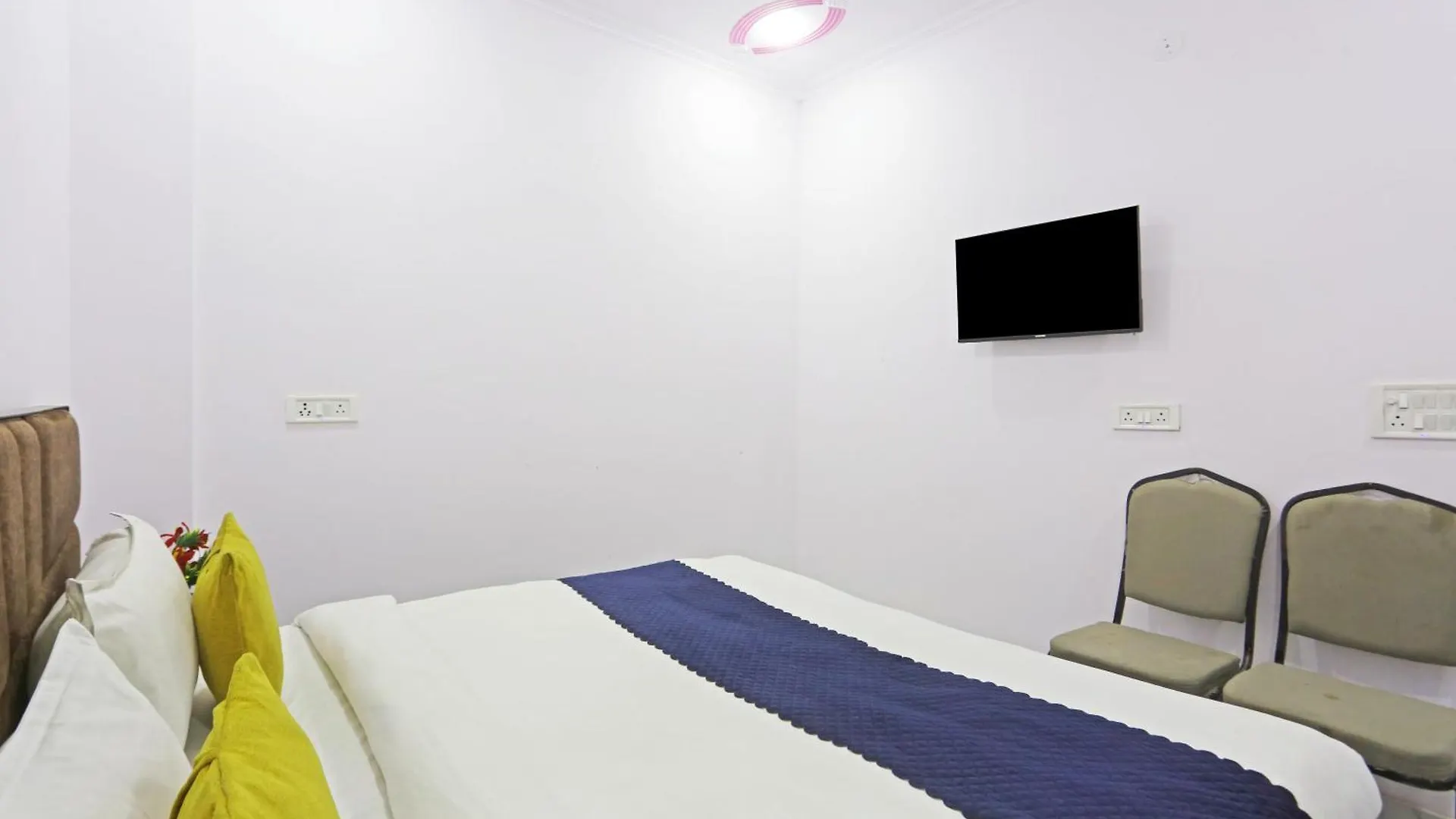 Twamev Residency Hotel Delhi