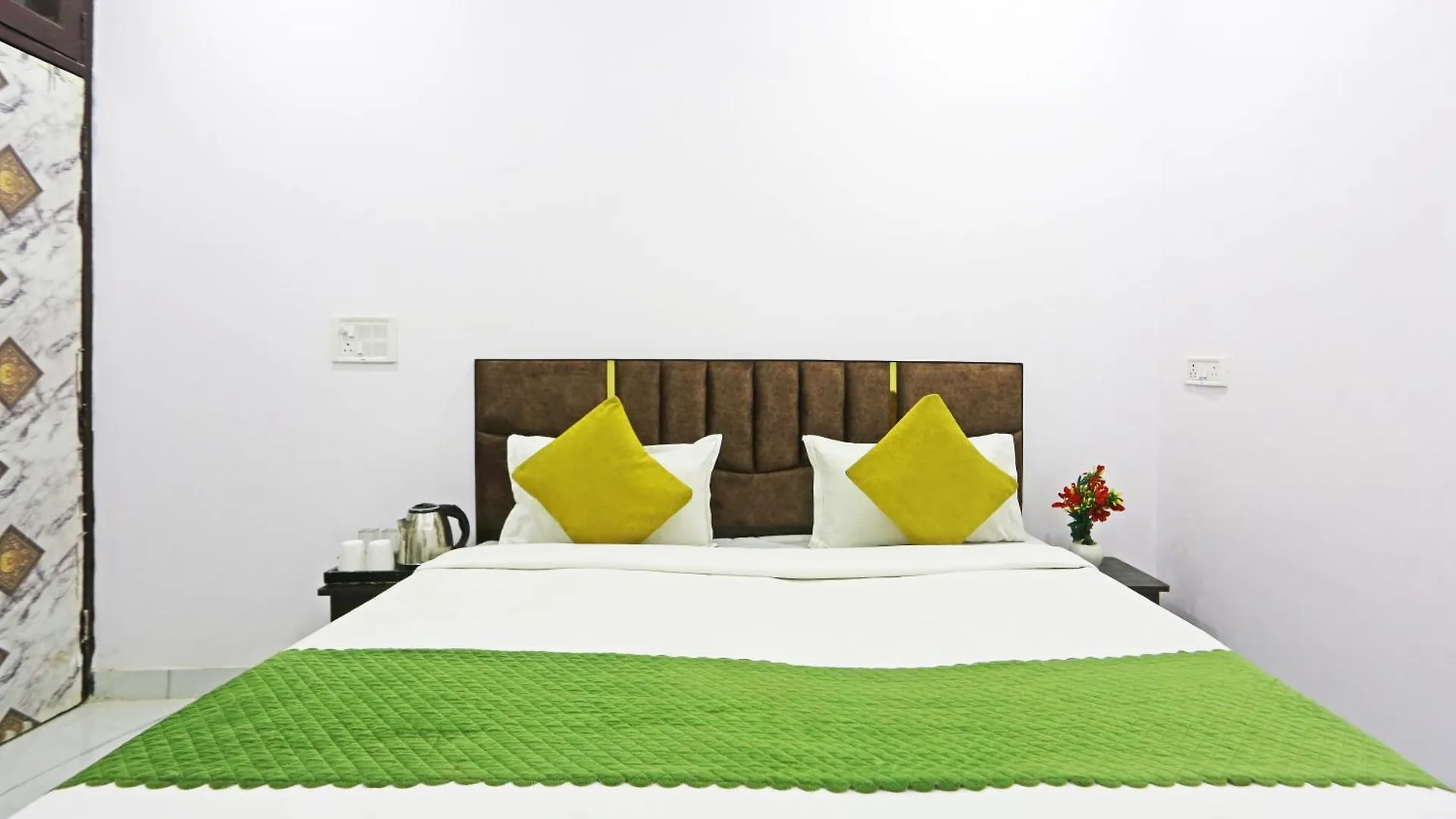 Twamev Residency Hotel Delhi
