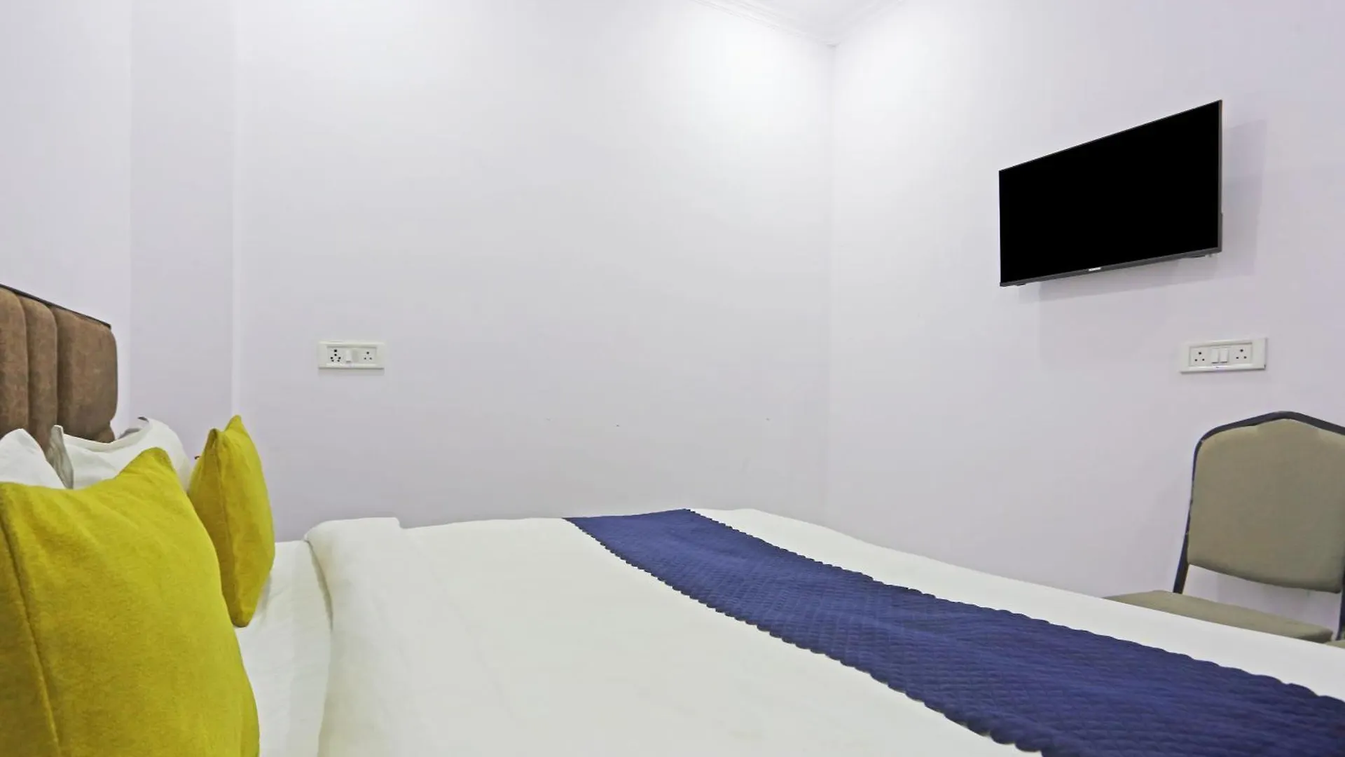 Twamev Residency Hotel Delhi  3*, Delhi (National Capital Territory of India) India