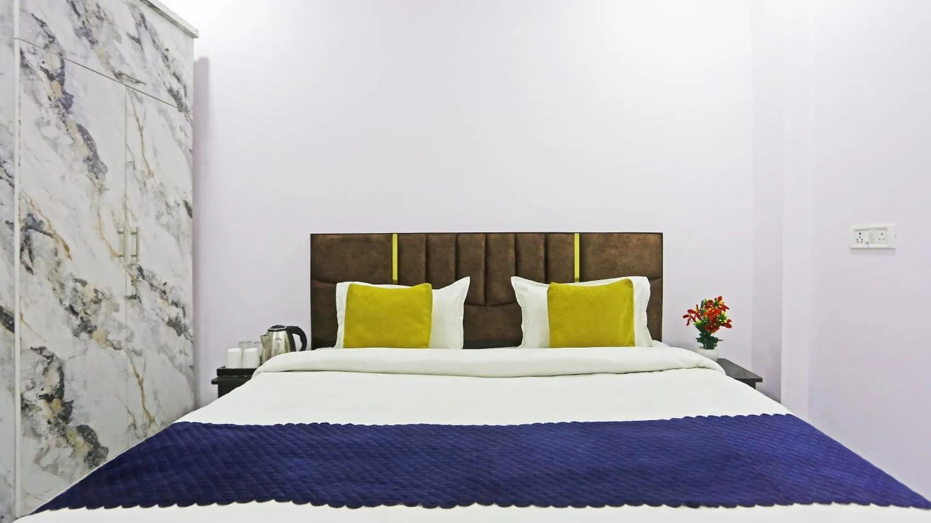 ***  Twamev Residency Hotel Delhi  India
